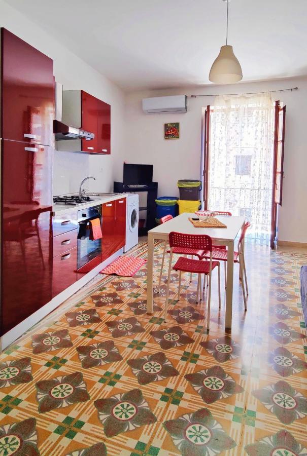 Gurgiolo New Apartment Trabia Exterior foto